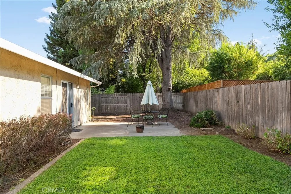 717 Victorian Park Chico, CA 95926