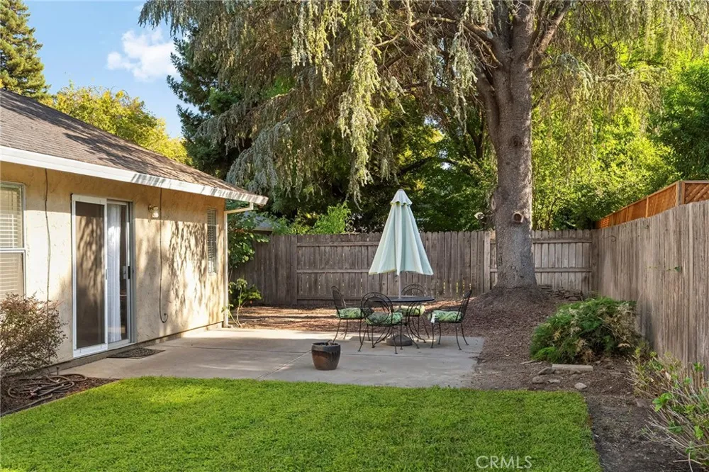 717 Victorian Park Chico, CA 95926