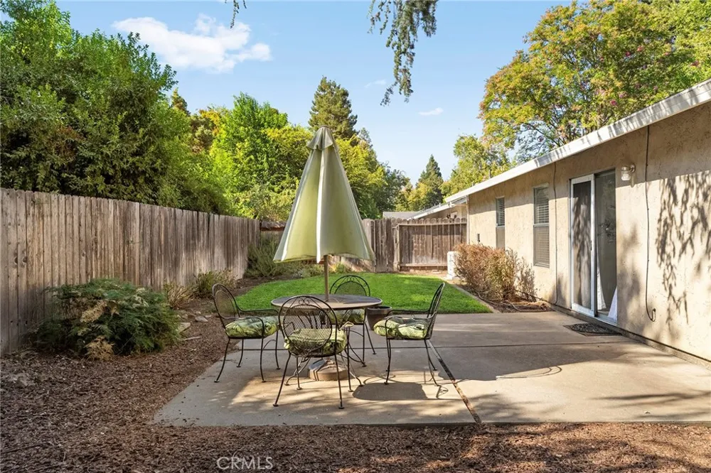 717 Victorian Park Chico, CA 95926
