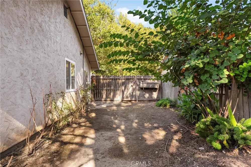 717 Victorian Park Chico, CA 95926