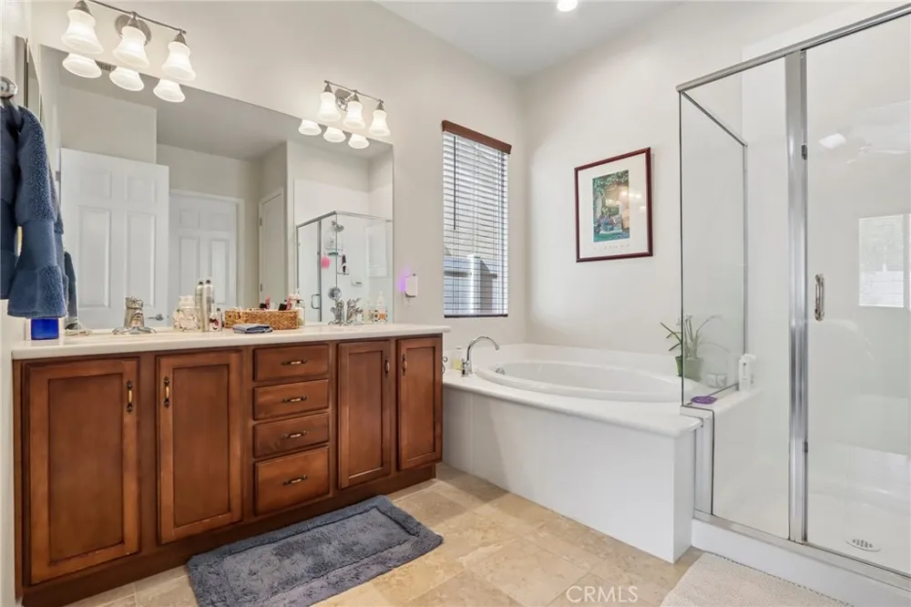 1645 Camino Cresta Hemet, CA 92545