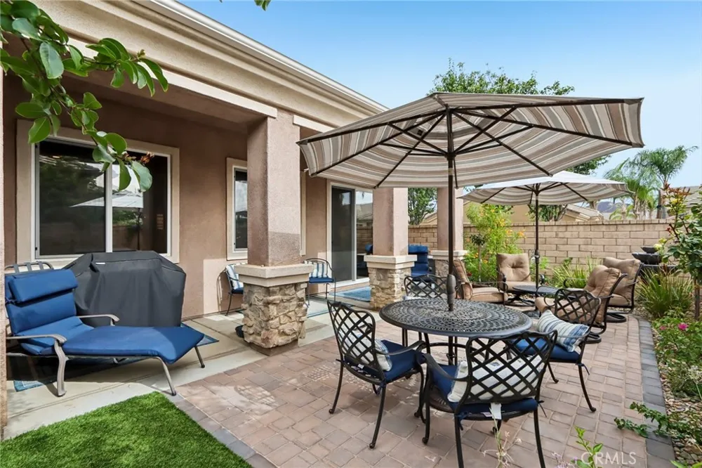 1645 Camino Cresta Hemet, CA 92545