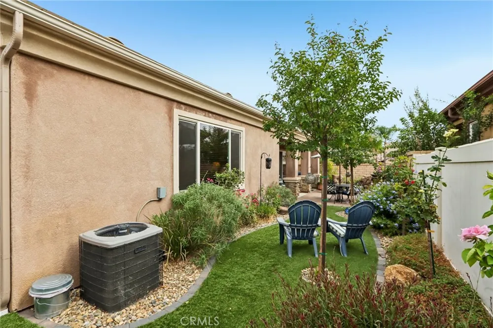 1645 Camino Cresta Hemet, CA 92545