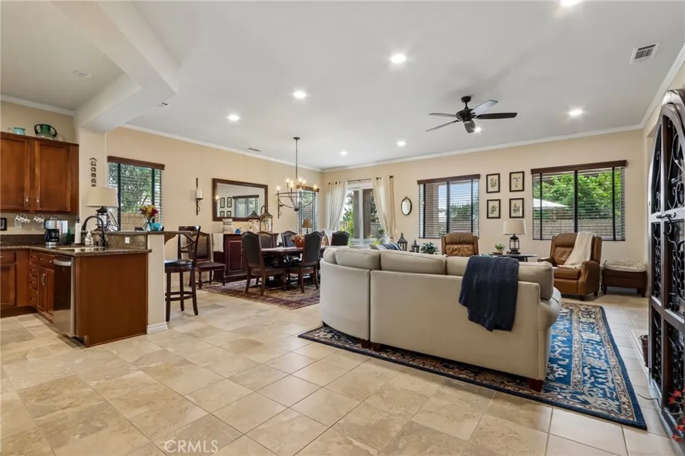 1645 Camino Cresta Hemet, CA 92545