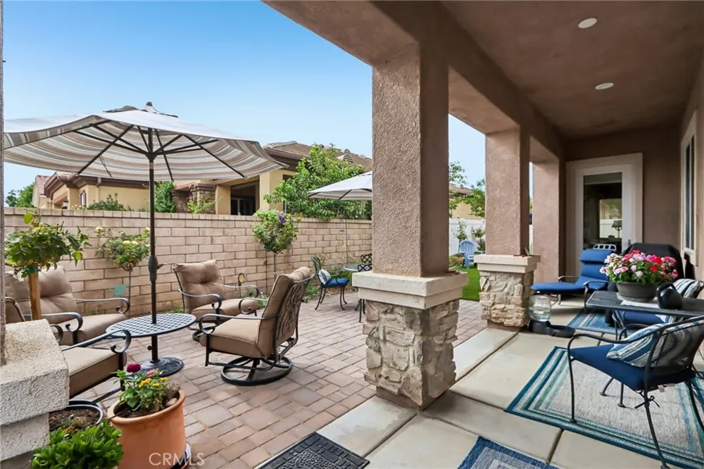 1645 Camino Cresta Hemet, CA 92545