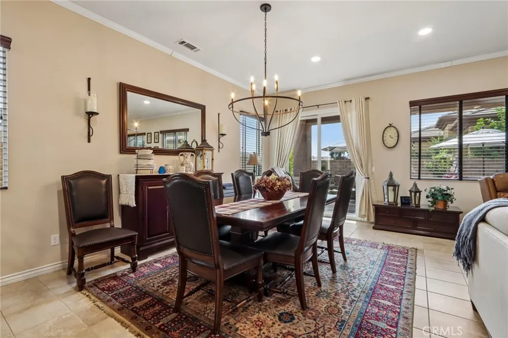 1645 Camino Cresta Hemet, CA 92545