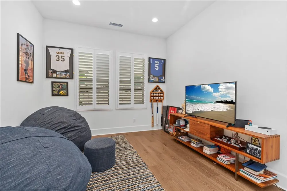 17311 Cobblestone Lane Huntington Beach, CA 92649