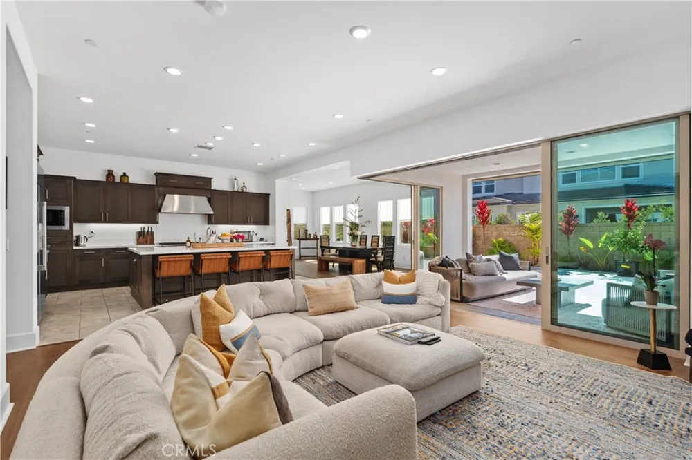 17311 Cobblestone Lane Huntington Beach, CA 92649
