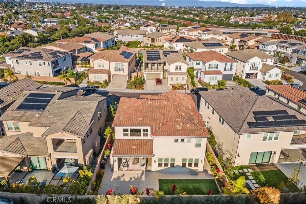 17311 Cobblestone Lane Huntington Beach, CA 92649