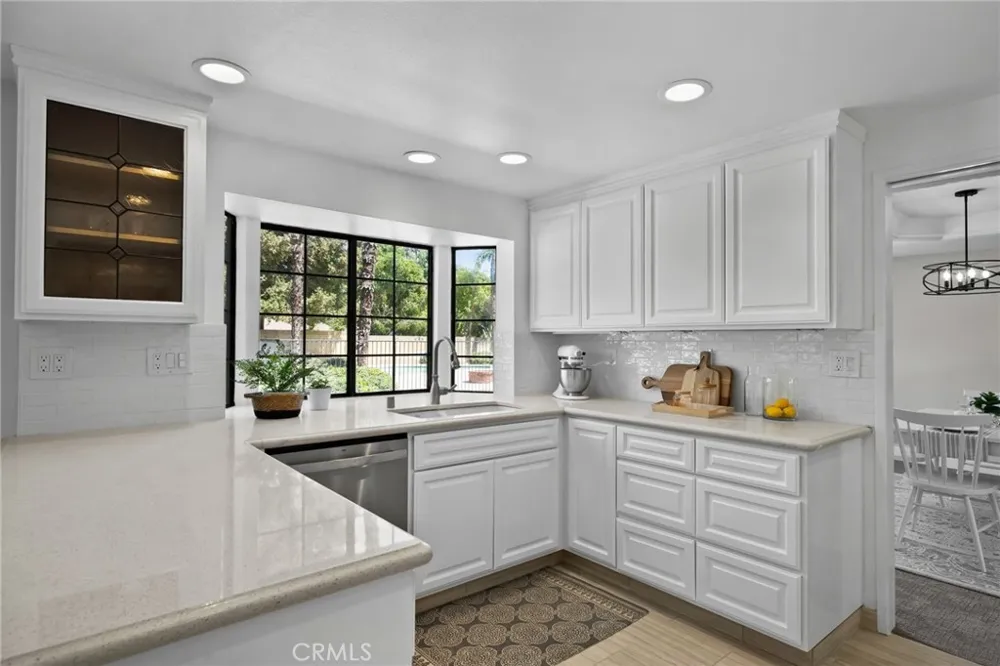 1868 Laurel Upland, CA 91784