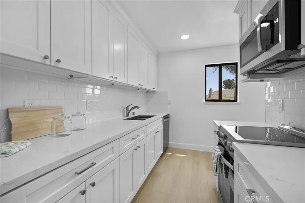 1868 Laurel Upland, CA 91784