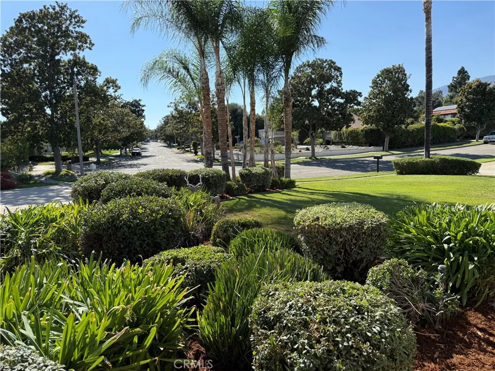 1868 Laurel Upland, CA 91784