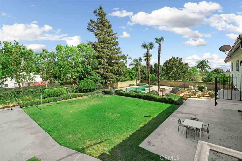 1868 Laurel Upland, CA 91784