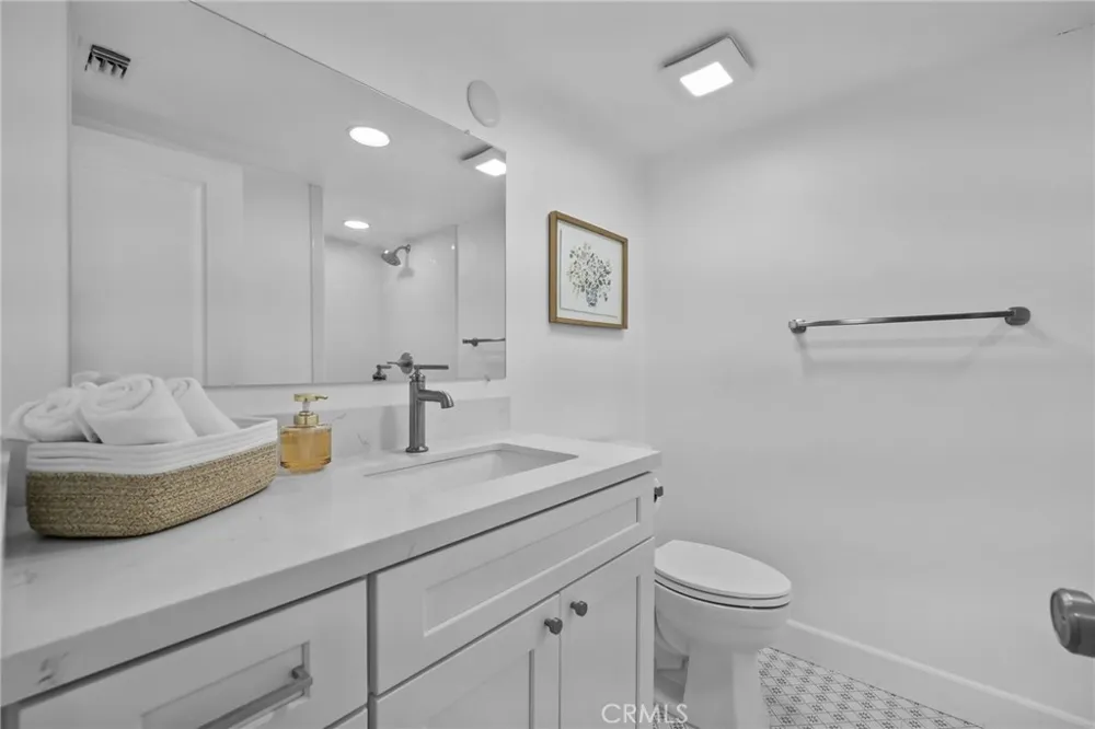 1868 Laurel Upland, CA 91784