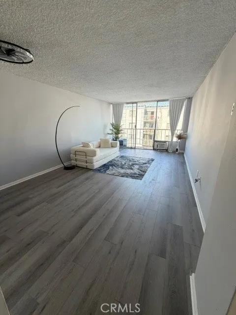 375 Atlantic #407 Long Beach, CA 90802