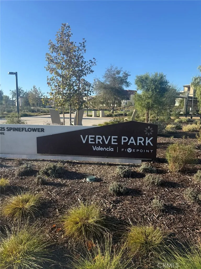 27007 Tanager Valencia, CA 91381