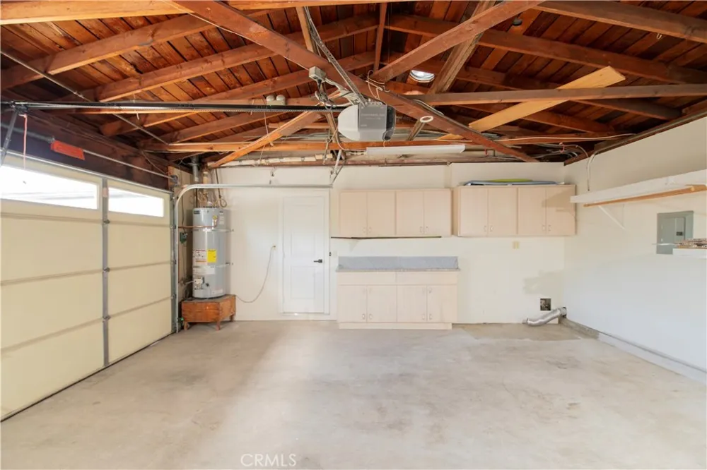 5747 Agnes Avenue Valley Village, CA 91607