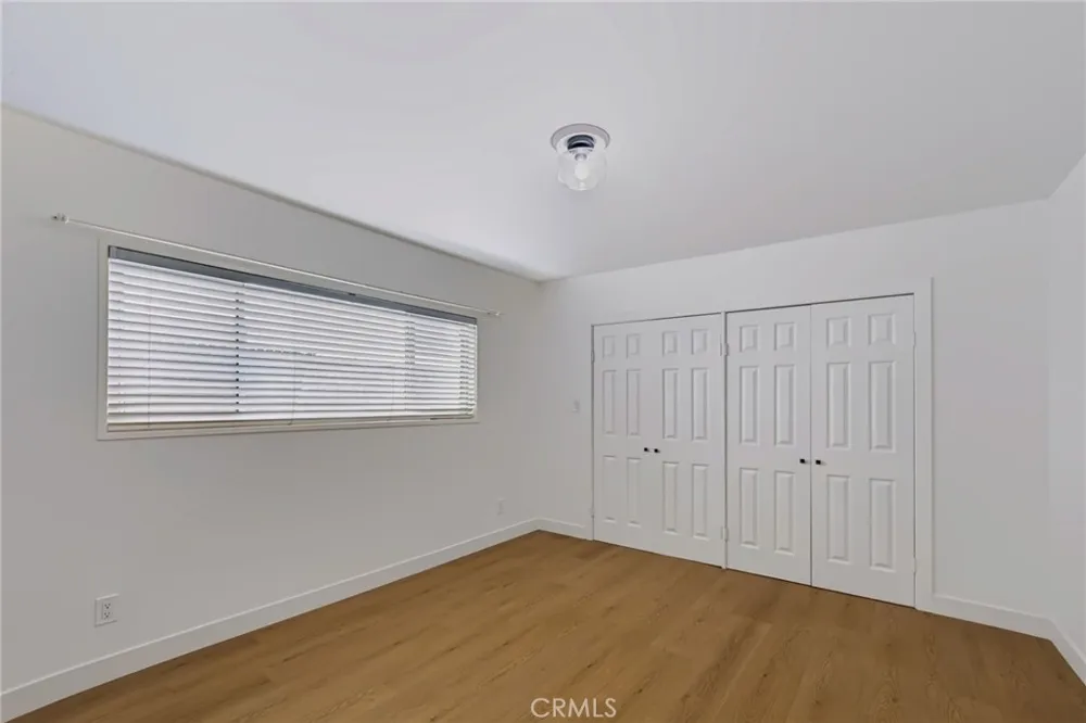 5747 Agnes Avenue Valley Village, CA 91607