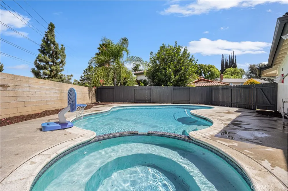 369 HILLHAVEN CIRCLE Brea, CA 92821