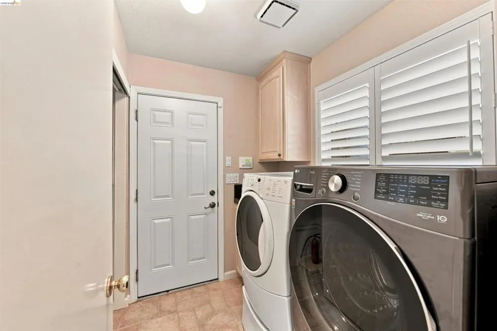 1734 Canberra Pl El Dorado Hills, CA 95762
