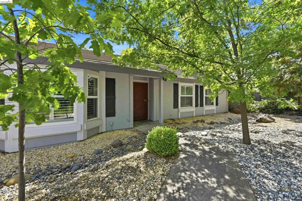 1734 Canberra Pl El Dorado Hills, CA 95762