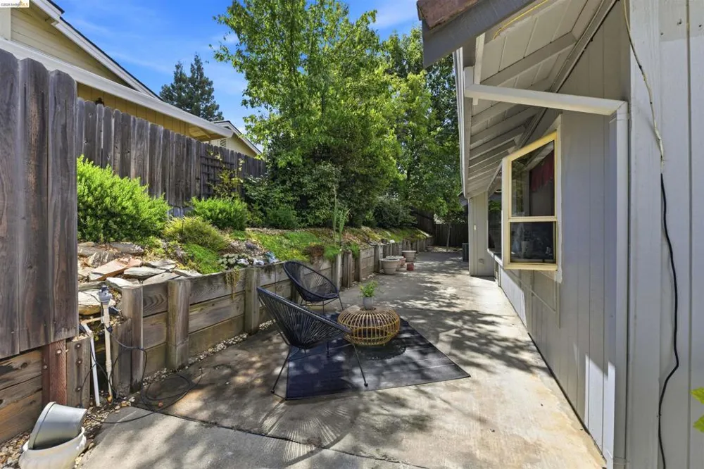 1734 Canberra Pl El Dorado Hills, CA 95762