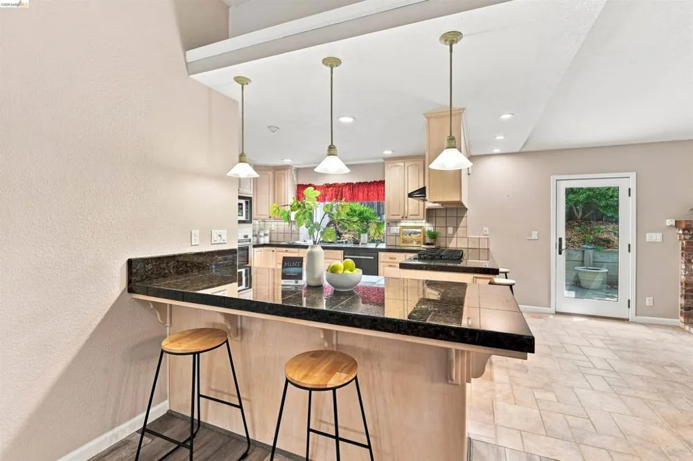 1734 Canberra Pl El Dorado Hills, CA 95762