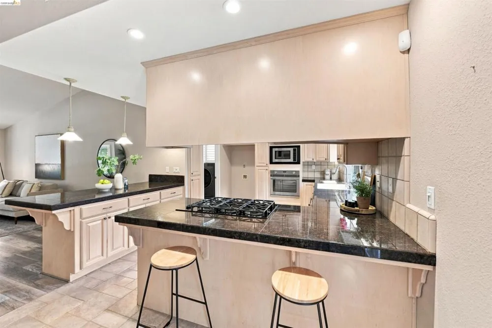 1734 Canberra Pl El Dorado Hills, CA 95762
