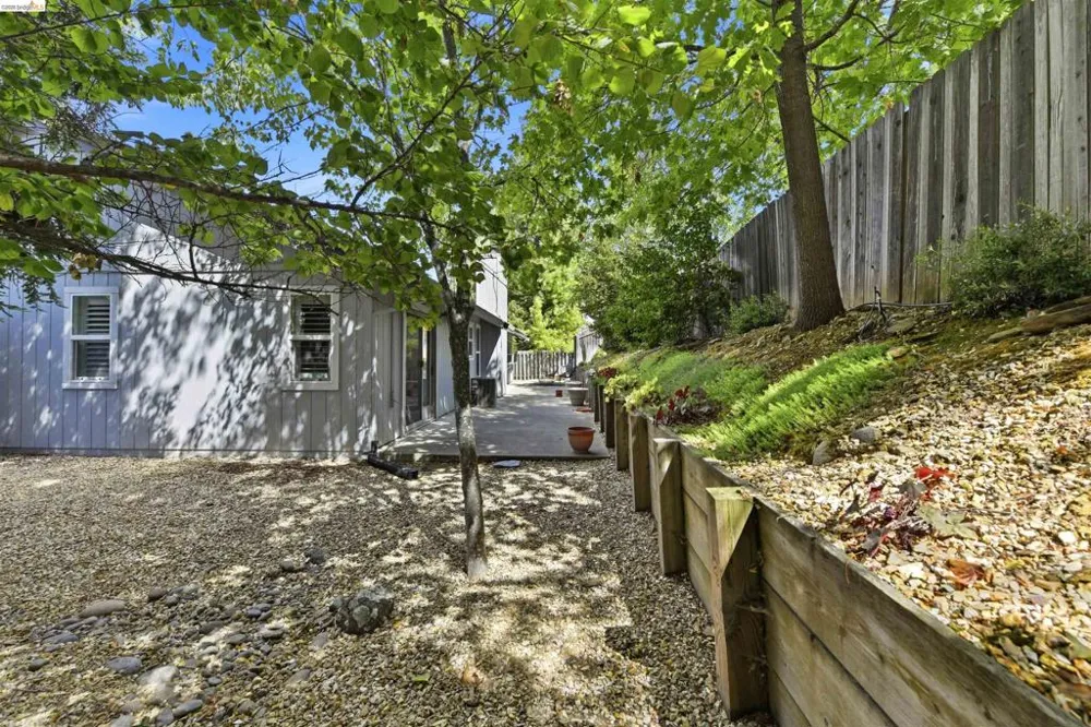 1734 Canberra Pl El Dorado Hills, CA 95762