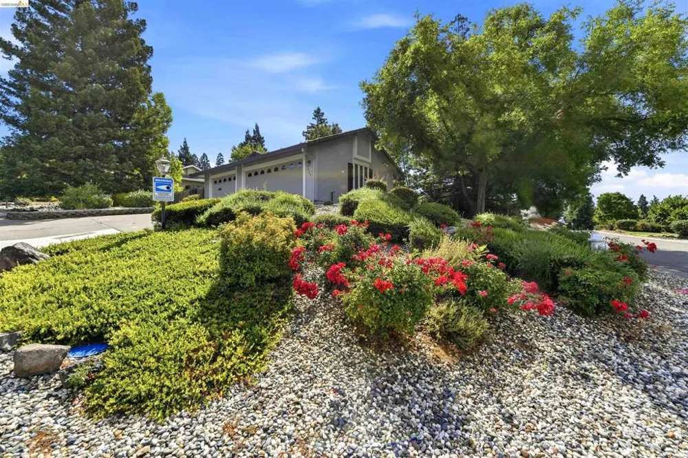 1734 Canberra Pl El Dorado Hills, CA 95762