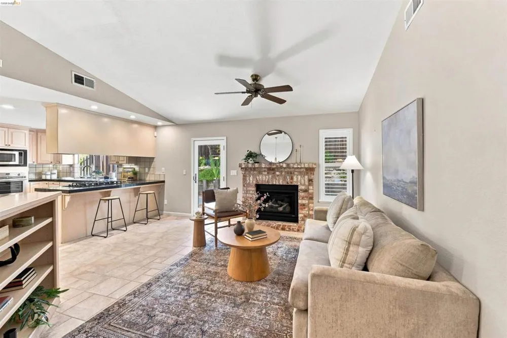 1734 Canberra Pl El Dorado Hills, CA 95762