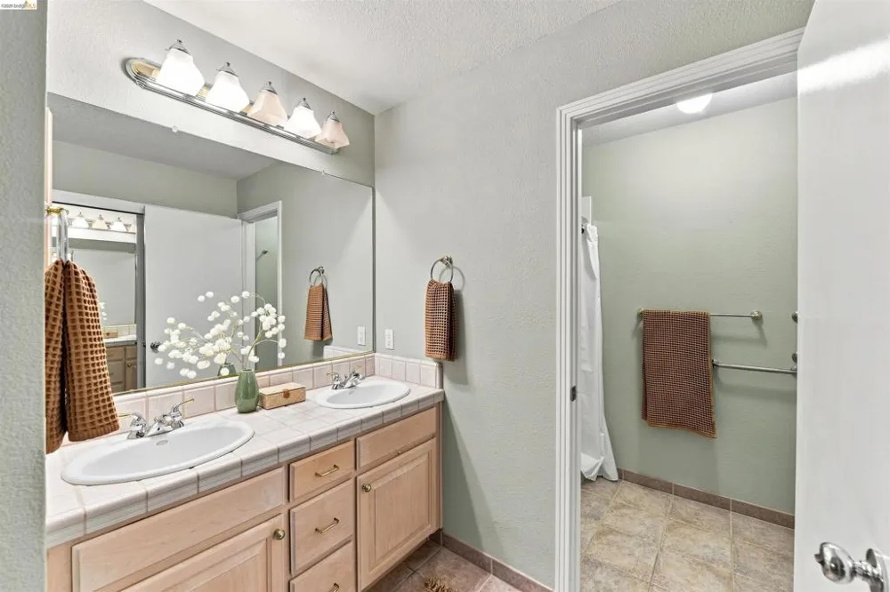 1734 Canberra Pl El Dorado Hills, CA 95762