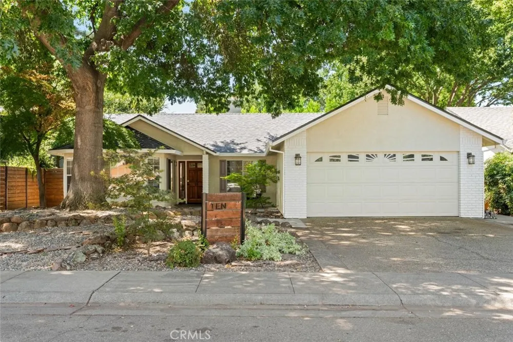 10 Savannah Lane Chico, CA 95926