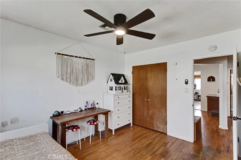 1247 Devon Redlands, CA 92374