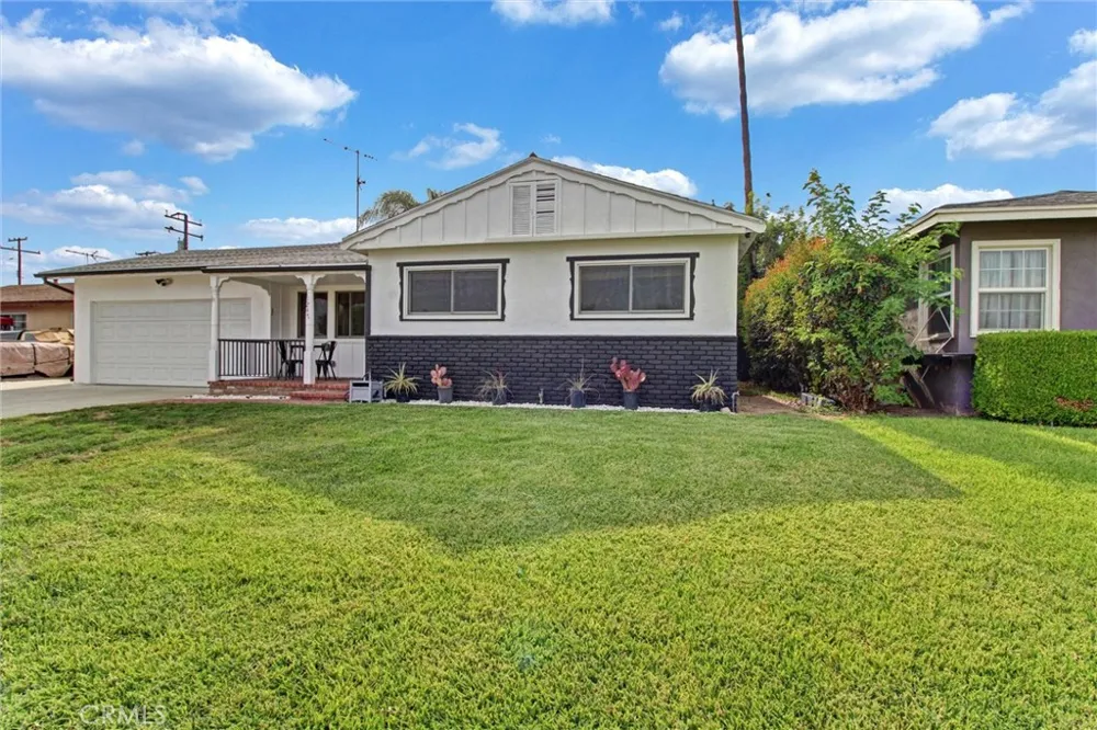 1247 Devon Redlands, CA 92374