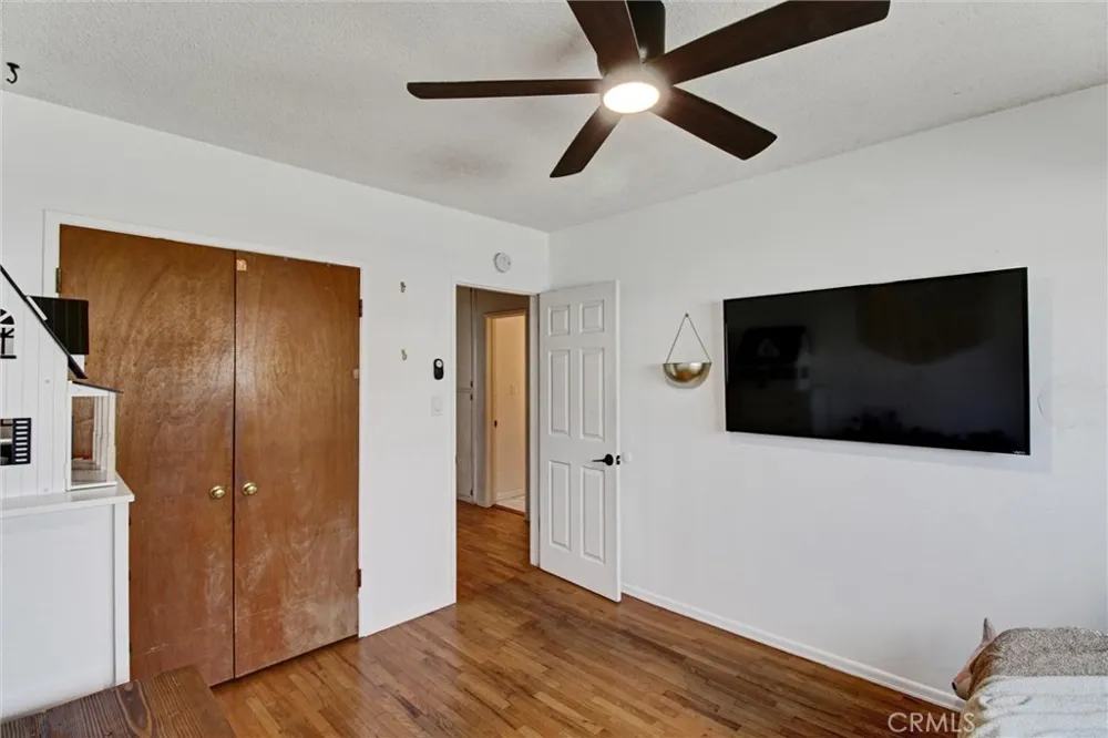 1247 Devon Redlands, CA 92374