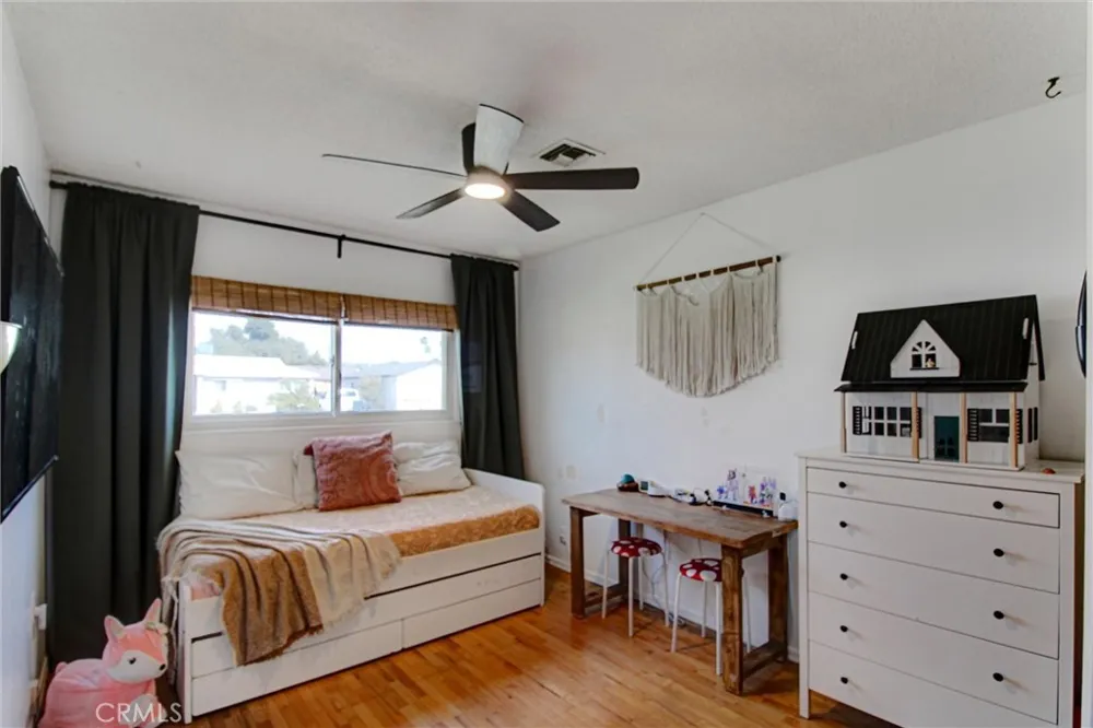 1247 Devon Redlands, CA 92374