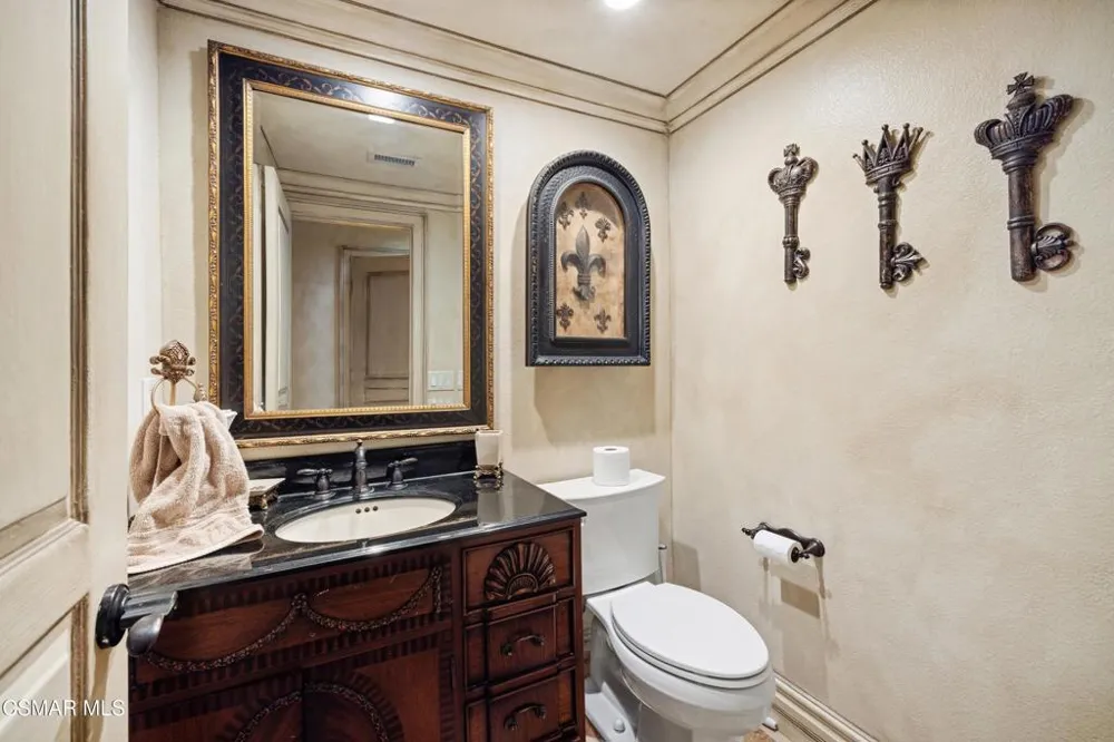 428 Woodland Road Simi Valley, CA 93065