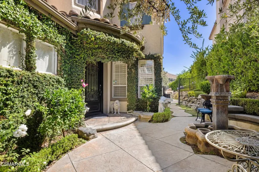 428 Woodland Road Simi Valley, CA 93065