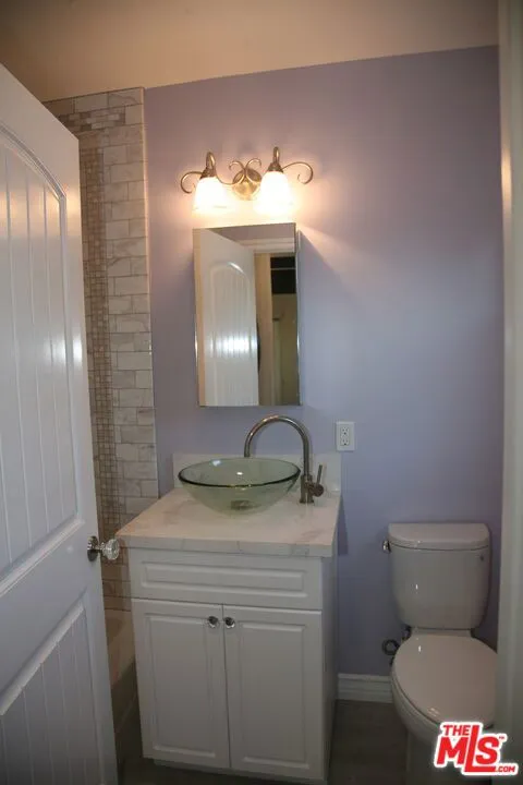 6621 Nagle Avenue Valley Glen, CA 91401