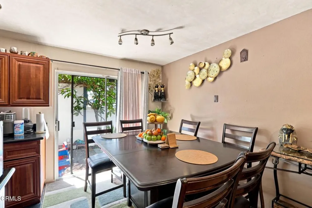 2033 Miramar Walk Oxnard, CA 93035