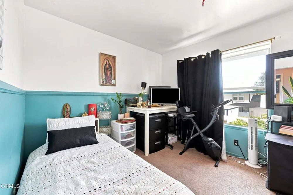 2033 Miramar Walk Oxnard, CA 93035