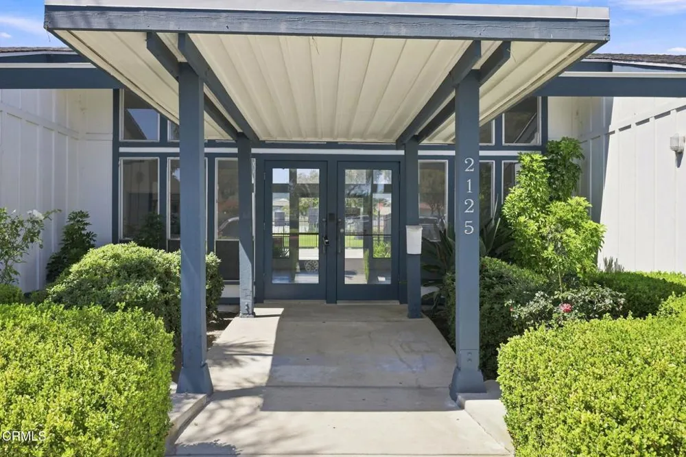 2033 Miramar Walk Oxnard, CA 93035