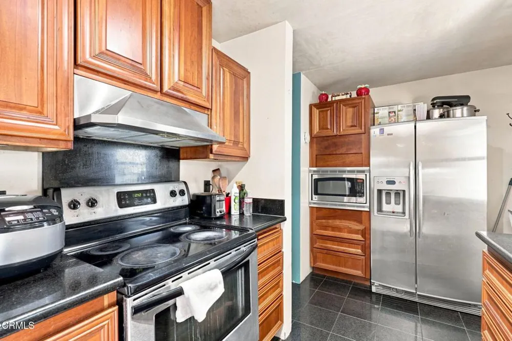 2033 Miramar Walk Oxnard, CA 93035