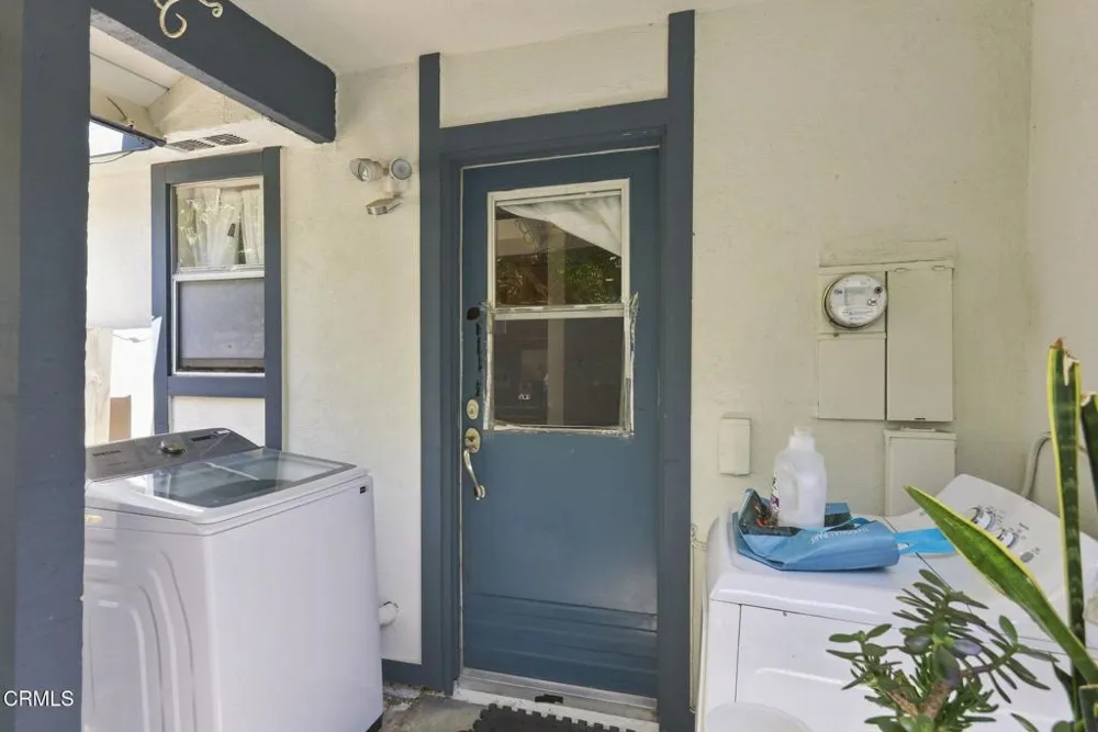 2033 Miramar Walk Oxnard, CA 93035