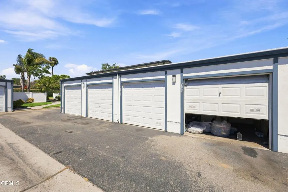 2033 Miramar Walk Oxnard, CA 93035