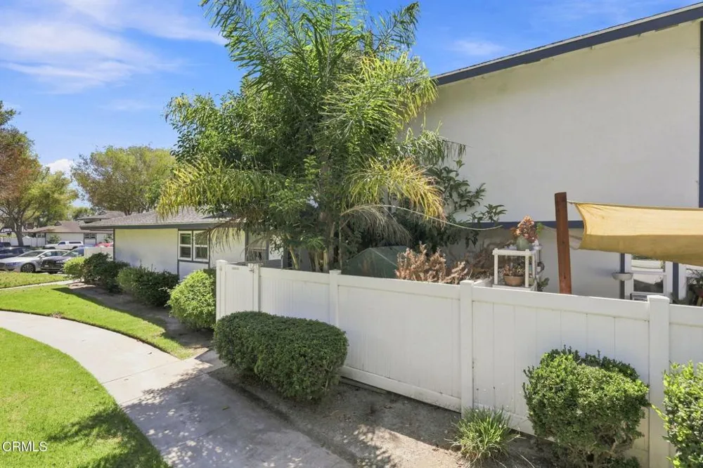 2033 Miramar Walk Oxnard, CA 93035