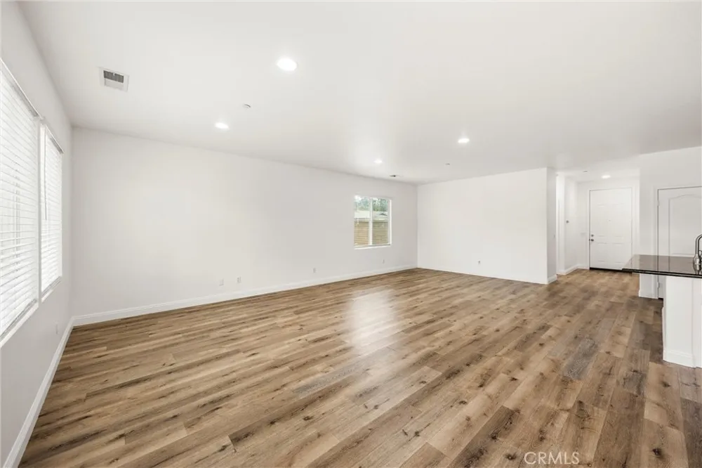 37019 Running Springs Murrieta, CA 92563