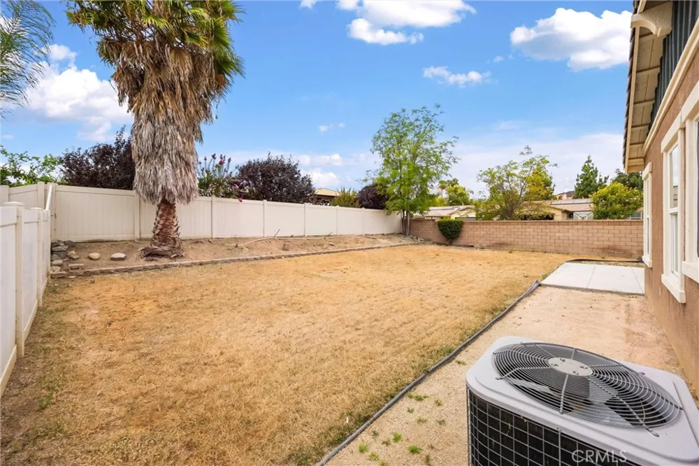 37019 Running Springs Murrieta, CA 92563