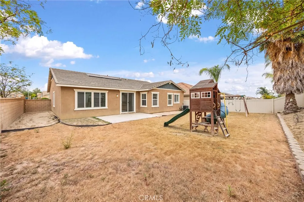 37019 Running Springs Murrieta, CA 92563